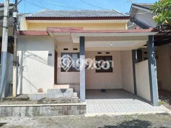 Disewakan Rumah Konsep Minimalis di Lowokwaru Malang dengan 4 KT Disewakan Rumah Konsep Minimalis di Lowokwaru Malang dengan 4 KT