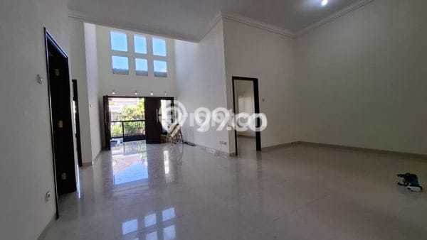 Hunian Nyaman Asri 5 KT Siap Pakai di Villa Puncak Tidar Malang Hunian Nyaman Asri 5 KT Siap Pakai di Villa Puncak Tidar Malang