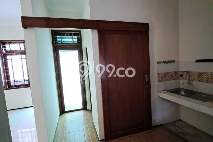 Jarang Ada! Rumah Kontrakan 2 Kamar Bagus Siap Huni Dieng Tidar Jarang Ada! Rumah Kontrakan 2 Kamar Bagus Siap Huni Dieng Tidar