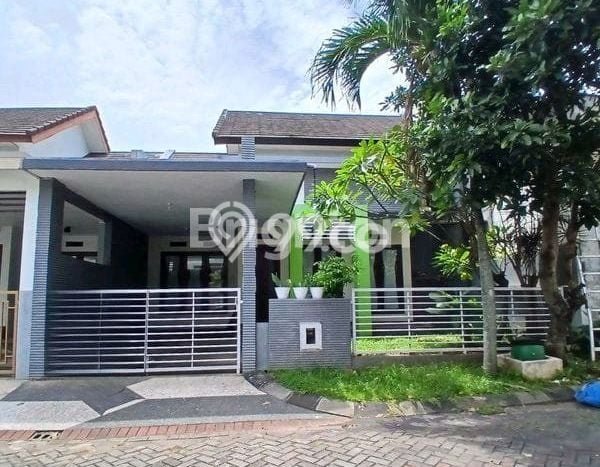 Disewakan Rumah Harga Terjangkau di Permata Jingga Malang Punya 3 Kamar Tidur Disewakan Rumah Harga Terjangkau di Permata Jingga Malang Punya 3 Kamar Tidur