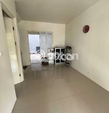 Rumah sewa siap huni 3 Kamar Tidur di Soekarno Hatta, Malang Rumah sewa siap huni 3 Kamar Tidur di Soekarno Hatta, Malang
