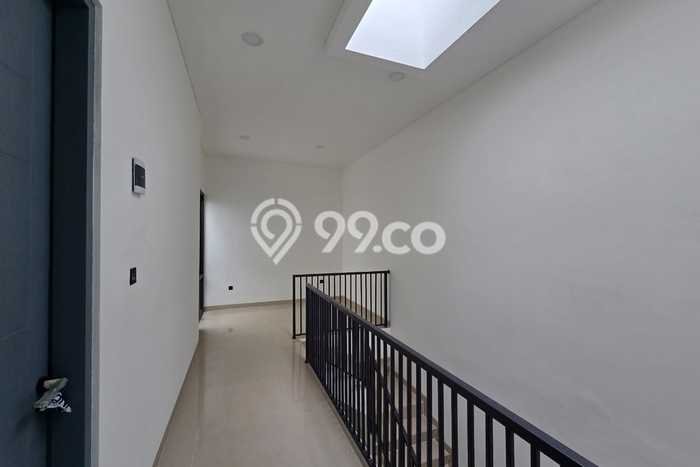 Rumah Luxury Modern Siap Huni di Citra Garden Jakarta Barat Rumah Luxury Modern Siap Huni di Citra Garden Jakarta Barat