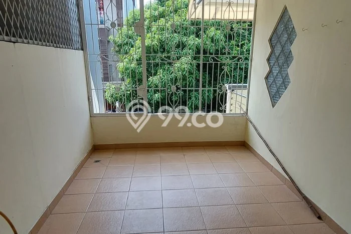 Rumah Elit Modern Tanpa Renovasi di Pantai Indah Kapuk Jakarta Utara Rumah Elit Modern Tanpa Renovasi di Pantai Indah Kapuk Jakarta Utara