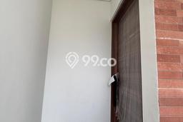 Dijual Hunian Rumah Terawat 2 KT di Taman Surya, Jakarta Barat Dijual Hunian Rumah Terawat 2 KT di Taman Surya, Jakarta Barat