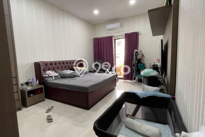 Ready to Use! Premium House LT 180m2 Desain Modern di Taman Surya Ready to Use! Premium House LT 180m2 Desain Modern di Taman Surya