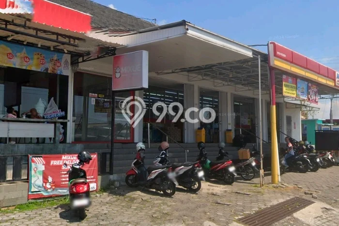 Lokasi Strategis! Dijual Komersial Bisnis di Banyumanik, Semarang Kondisi Bagus Lokasi Strategis! Dijual Komersial Bisnis di Banyumanik, Semarang Kondisi Bagus