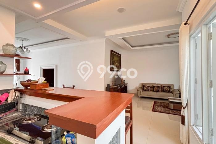 FOR SALE! Ruko di Banyumanik Semarang, LT 220m2, LB 400m2 FOR SALE! Ruko di Banyumanik Semarang, LT 220m2, LB 400m2