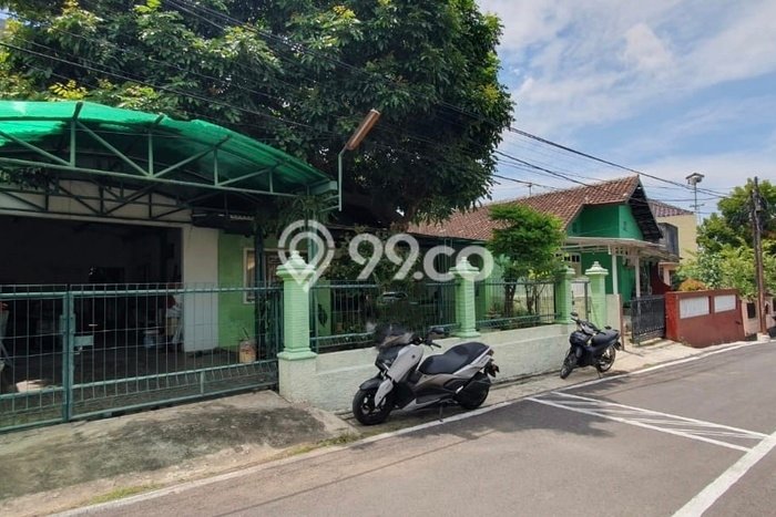 Rumah PREMIUM di Pamularsih, Semarang, LT 220m2m² LB 40m2m² HARGA TERBAIK! Rumah PREMIUM di Pamularsih, Semarang, LT 220m2m² LB 40m2m² HARGA TERBAIK!