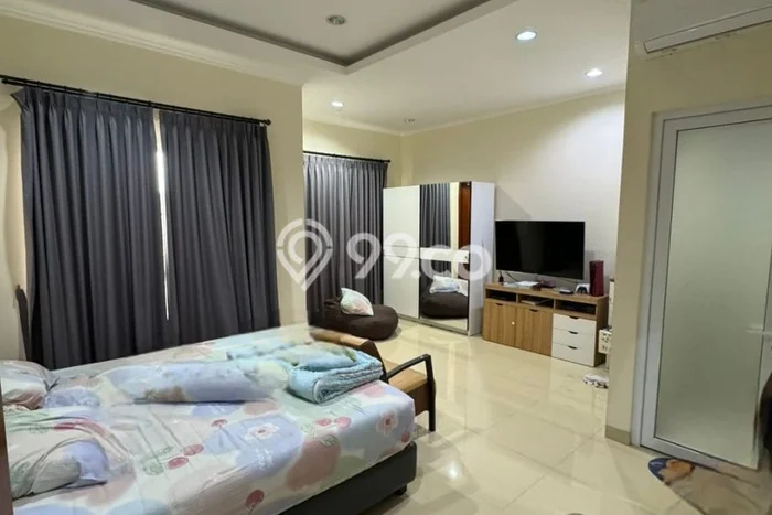 Dijual Rumah Luas Megah Dengan View Eksklusif di Sunter, Jakarta Utara Dijual Rumah Luas Megah Dengan View Eksklusif di Sunter, Jakarta Utara