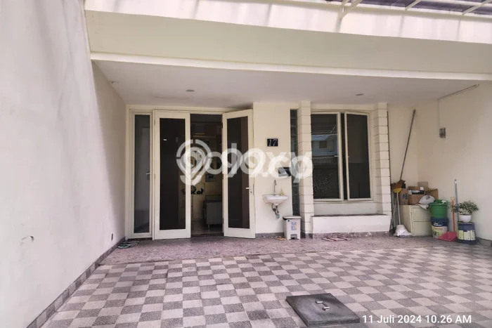 For Sale Rumah 3 Kamar Lokasi Ideal Bagus dan Strategis di Sambikerep For Sale Rumah 3 Kamar Lokasi Ideal Bagus dan Strategis di Sambikerep