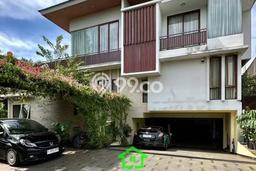 Jual Rumah Luas Elegan Dengan View Eksklusif di Cipete, Jakarta Selatan Jual Rumah Luas Elegan Dengan View Eksklusif di Cipete, Jakarta Selatan