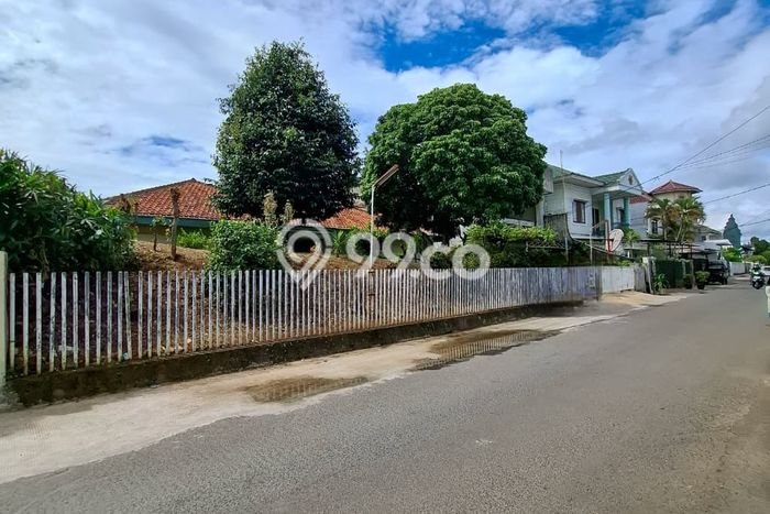 Lahan Dijual Lokasi Strategis di Jakarta Selatan dengan Luas 937m2 Lahan Dijual Lokasi Strategis di Jakarta Selatan dengan Luas 937m2