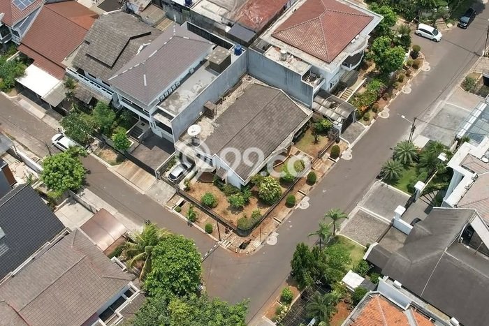 Ready to Use! Luxury House LT 340m2 Desain Elegan di Pondok Indah Ready to Use! Luxury House LT 340m2 Desain Elegan di Pondok Indah