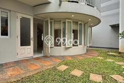 Jual Rumah Luas Elegan Dengan View Eksklusif di Kuningan, Jakarta Selatan Jual Rumah Luas Elegan Dengan View Eksklusif di Kuningan, Jakarta Selatan