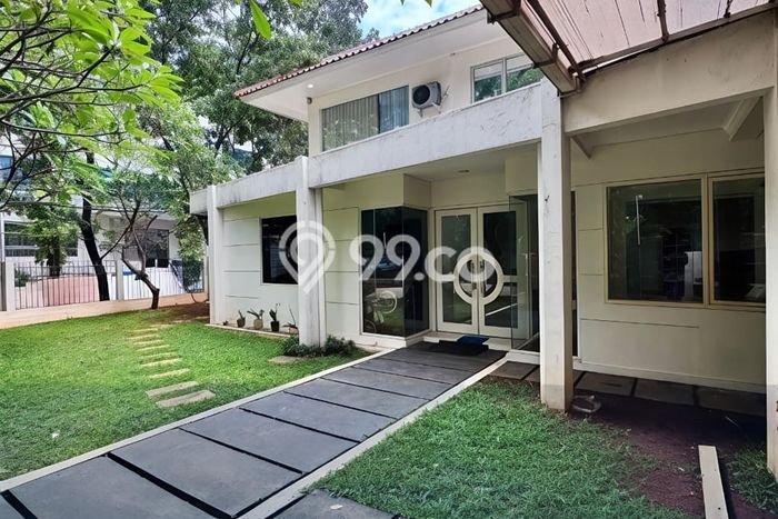 Dijual Rumah Mewah Exclusive di Kebayoran Baru, Jakarta Selatan Dijual Rumah Mewah Exclusive di Kebayoran Baru, Jakarta Selatan