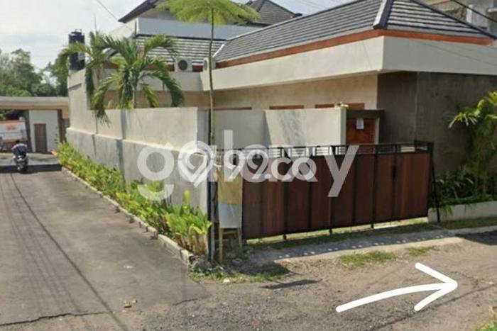 Lahan Strategis di Sukawati Dijual dengan Luas 141m2 Lahan Strategis di Sukawati Dijual dengan Luas 141m2