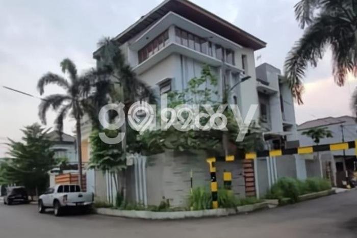 For Sale Rumah Mewah Exclusive di Kelapa Gading, Jakarta Utara For Sale Rumah Mewah Exclusive di Kelapa Gading, Jakarta Utara