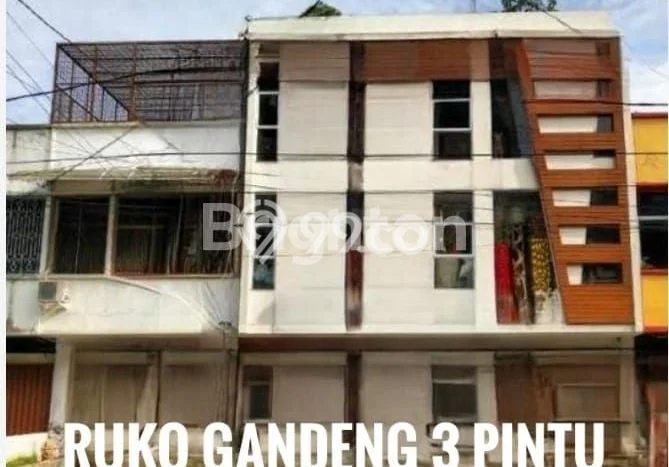 Jual Ruko di Lima Puluh, Luas 305m², Area Bisnis, Jalur Strategis Jual Ruko di Lima Puluh, Luas 305m², Area Bisnis, Jalur Strategis