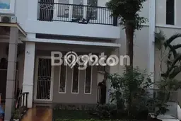Hunian Elit LB 206m2 Siap Huni Desain Elegan di Lima Puluh, Pekanbaru Hunian Elit LB 206m2 Siap Huni Desain Elegan di Lima Puluh, Pekanbaru