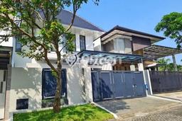 Rumah Luxury Modern Tanpa Renovasi di Araya Malang Rumah Luxury Modern Tanpa Renovasi di Araya Malang
