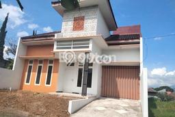 Rumah Strategis Minimalis Lb 130m2 di Batu, Batu Rumah Strategis Minimalis Lb 130m2 di Batu, Batu