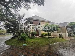 Rumah Asri area Malang Kota, 1 KM, Bebas Banjir Rumah Asri area Malang Kota, 1 KM, Bebas Banjir