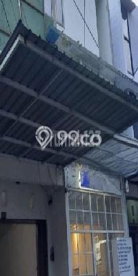 Ruko untuk disewa di Lowokwaru punya LT 64m2 & LB 64m2 harga sewa kompetitif Ruko untuk disewa di Lowokwaru punya LT 64m2 & LB 64m2 harga sewa kompetitif