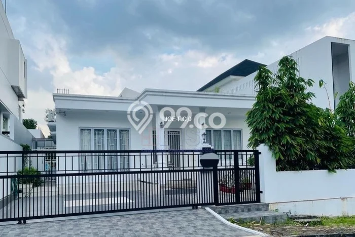 Dijual Rumah Premium dengan Fasilitas Sekitar Komplit di Batam Kota, Batam Dijual Rumah Premium dengan Fasilitas Sekitar Komplit di Batam Kota, Batam