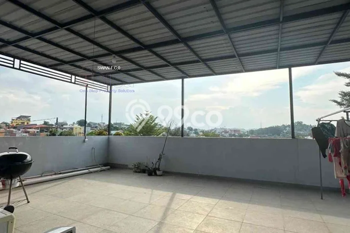 Rumah Modern 4 KT di Tiban Batam Unfurnished Rumah Modern 4 KT di Tiban Batam Unfurnished