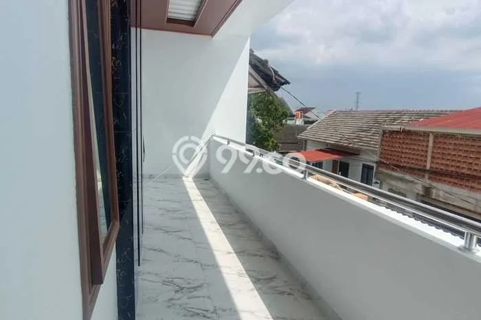 Rumah Modern 3 KT di Kopo Permai Bandung Unfurnished Rumah Modern 3 KT di Kopo Permai Bandung Unfurnished