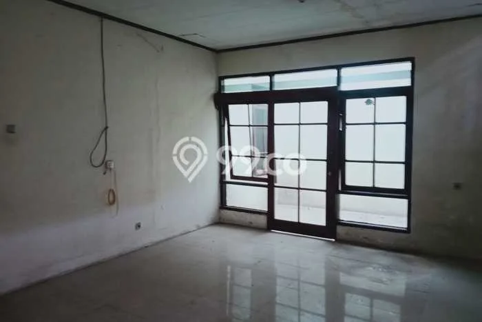 Rumah Minimalis 4 Kamar LT 200m2 di Kopo Rumah Minimalis 4 Kamar LT 200m2 di Kopo