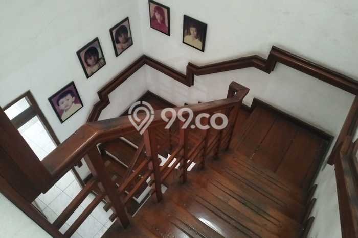 Rumah Luas Asri 7 KT Siap Huni di Kopo Permai Bandung Rumah Luas Asri 7 KT Siap Huni di Kopo Permai Bandung