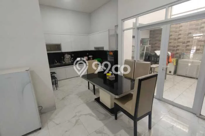 Jual Rumah Modern 3 KT di Taman Holis Indah, Bandung Jual Rumah Modern 3 KT di Taman Holis Indah, Bandung