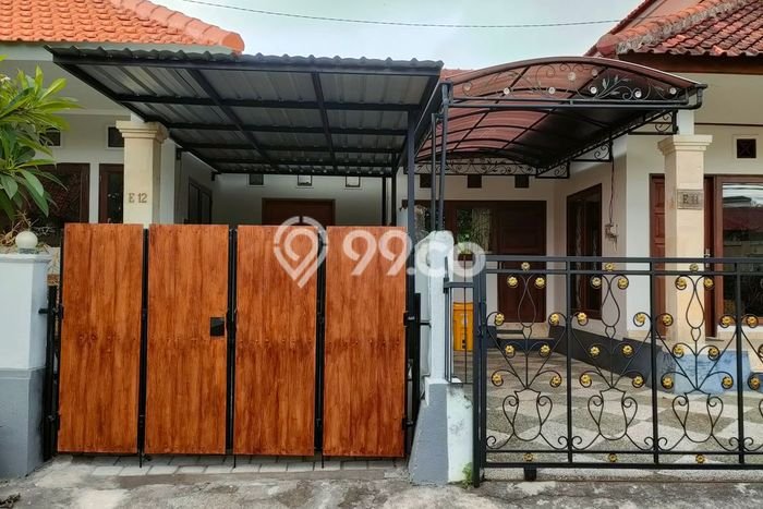 For Sale! Premium House LT 226m2 Desain Modern di Mumbul For Sale! Premium House LT 226m2 Desain Modern di Mumbul
