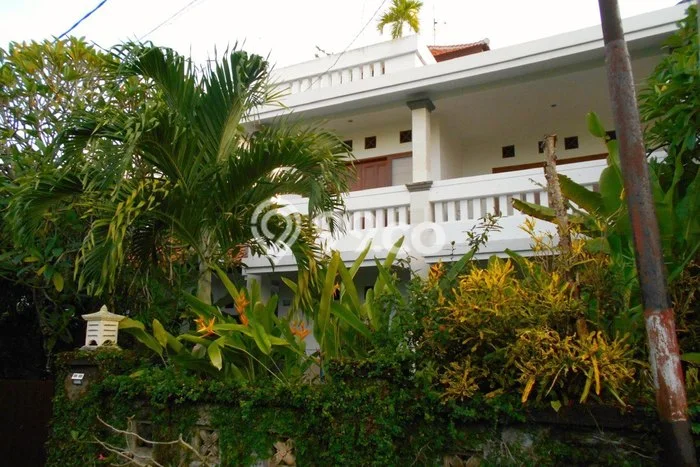 Rumah Luxury Modern Siap Huni di Mumbul Badung Rumah Luxury Modern Siap Huni di Mumbul Badung