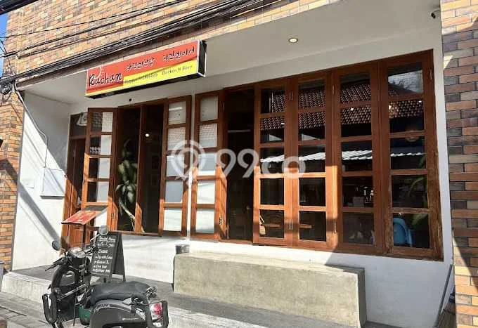 Ruko disewakan lokasi strategis Kuta Badung 156m2 Ruko disewakan lokasi strategis Kuta Badung 156m2