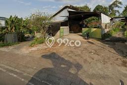 Tanah Disewa Strategis di Badung Luas 3000m2 Tanah Disewa Strategis di Badung Luas 3000m2