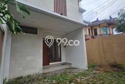 Disewakan! Rumah 3 Kamar Tidur &
3 Kamar Mandi di Renon, Denpasar Disewakan! Rumah 3 Kamar Tidur &
3 Kamar Mandi di Renon, Denpasar