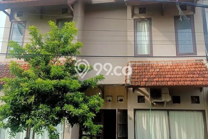 Jarang Ada! Rumah Sewa 5 Kamar Bagus Siap Huni Jimbaran Jarang Ada! Rumah Sewa 5 Kamar Bagus Siap Huni Jimbaran