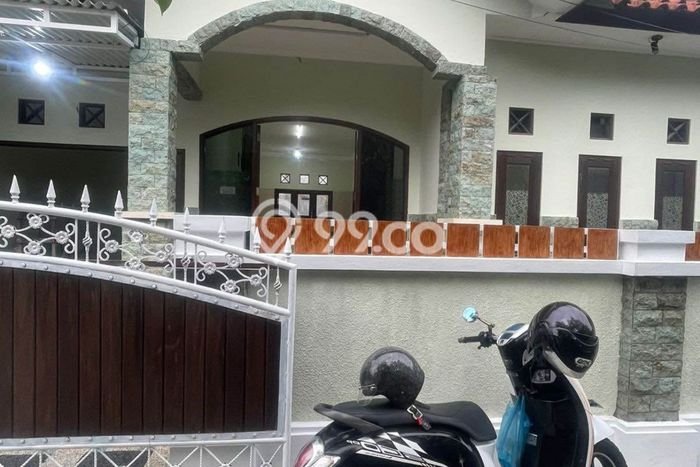 Jual Rumah Bagus Siap Huni LB 80m2 di Renon, Denpasar Jual Rumah Bagus Siap Huni LB 80m2 di Renon, Denpasar