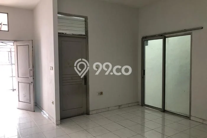 Hunian Mewah Dijual LT 115m2 di Senen, Jakarta Pusat Hunian Mewah Dijual LT 115m2 di Senen, Jakarta Pusat