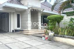 Disewakan Rumah Nyaman di Menteng Harga Rp 1,5 Miliar/ Tahun Disewakan Rumah Nyaman di Menteng Harga Rp 1,5 Miliar/ Tahun