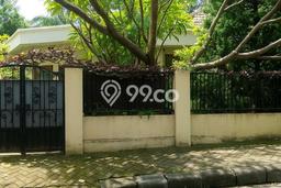 Hot Offer Hunian Mewah Ideal dan Luas di Menteng, Jakarta Pusat Hot Offer Hunian Mewah Ideal dan Luas di Menteng, Jakarta Pusat