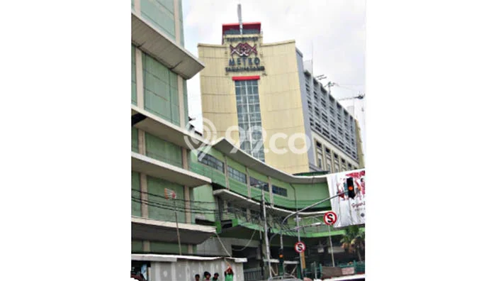 Ruko Disewakan Cepat di Tanah Abang Jakarta Pusat LB 4m2 Ruko Disewakan Cepat di Tanah Abang Jakarta Pusat LB 4m2