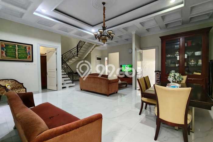 Best Deal Hunian Mewah Ideal dan Luas di Jagakarsa, Jakarta Selatan Best Deal Hunian Mewah Ideal dan Luas di Jagakarsa, Jakarta Selatan