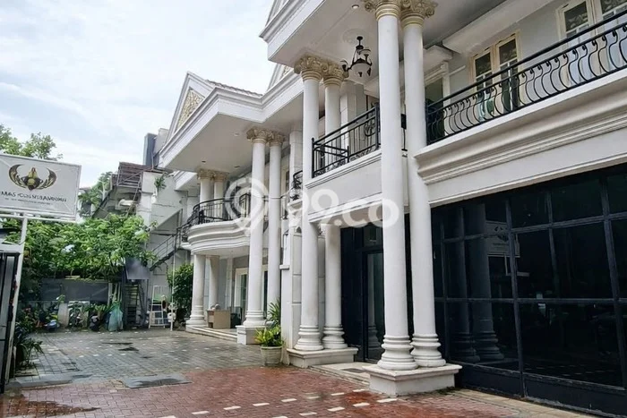 Best Deal Hunian Mewah Ideal dan Luas di Kebayoran Baru, Jakarta Selatan Best Deal Hunian Mewah Ideal dan Luas di Kebayoran Baru, Jakarta Selatan
