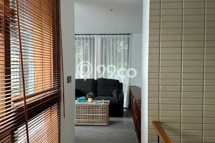 Rumah Mewah LB 280m2 Siap Pakai Desain Elegan di BSD, Tangerang Rumah Mewah LB 280m2 Siap Pakai Desain Elegan di BSD, Tangerang