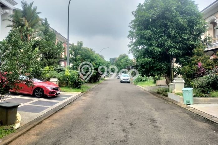 Tanah Dijual Lokasi Strategis di Tangerang dengan Luas 320m2 Tanah Dijual Lokasi Strategis di Tangerang dengan Luas 320m2