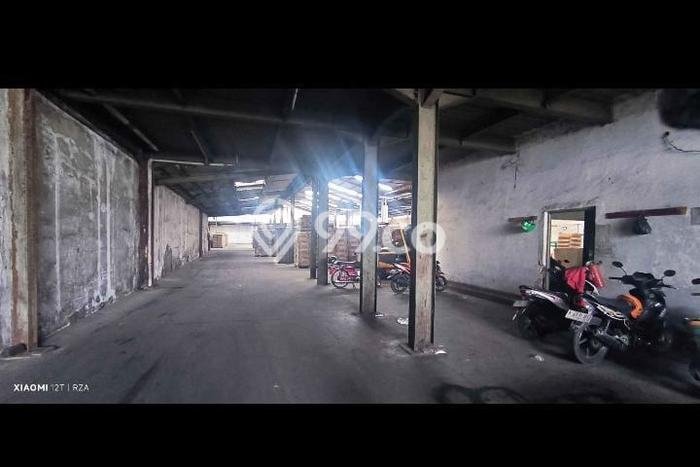 Gudang Lokasi Premium di Jurumudi, Luas 3100m2m², Jalan Raya Gudang Lokasi Premium di Jurumudi, Luas 3100m2m², Jalan Raya