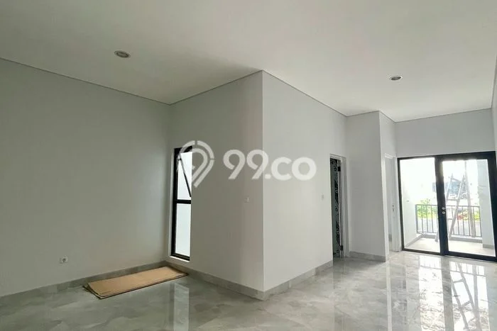 For Sale Hunian Rumah Nyaman 2 KT di Meruya, Jakarta Barat For Sale Hunian Rumah Nyaman 2 KT di Meruya, Jakarta Barat